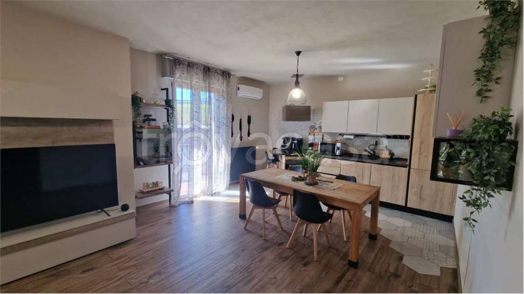 appartamento in vendita a Gravellona Toce