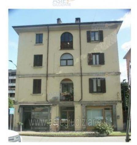 negozio in vendita a Gravellona Toce