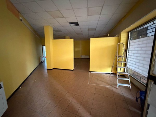 negozio in vendita a Gravellona Toce in zona Pedemonte