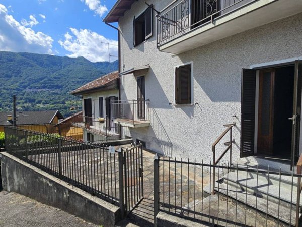 casa indipendente in vendita a Gravellona Toce in zona Granerolo