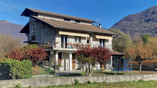 casa indipendente in vendita a Gravellona Toce in zona Pedemonte