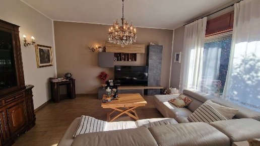 casa indipendente in vendita a Gravellona Toce in zona Granerolo
