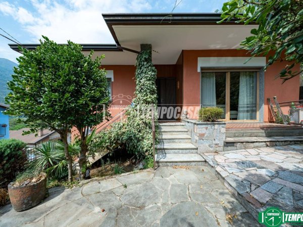 casa indipendente in vendita a Gravellona Toce in zona Granerolo
