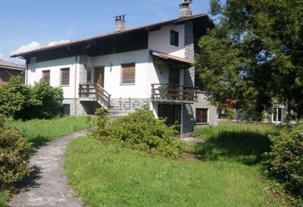 casa indipendente in vendita a Gravellona Toce in zona Pedemonte