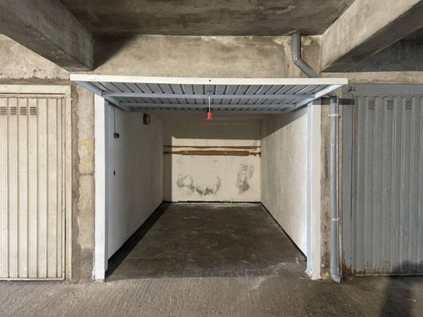 box auto in vendita a Gravellona Toce in zona Pedemonte