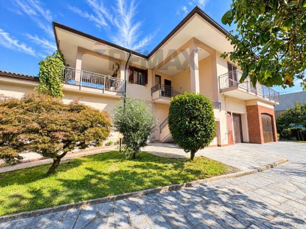 casa indipendente in vendita a Gravellona Toce in zona Pedemonte