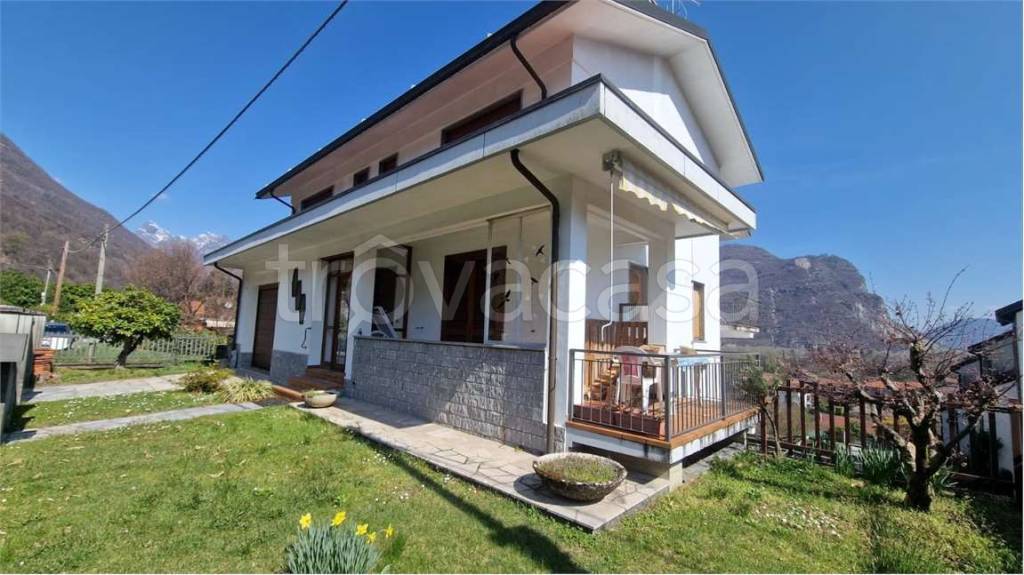 casa indipendente in vendita a Gravellona Toce in zona Pedemonte