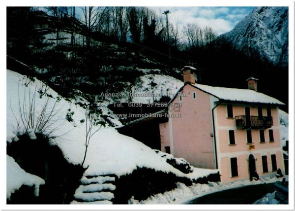 casa indipendente in vendita a Gurro