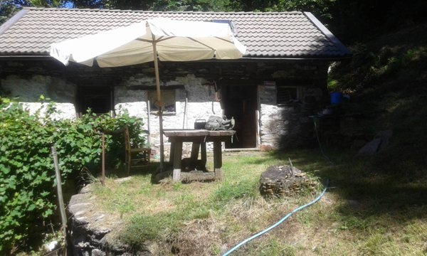 casale in vendita a Gurro