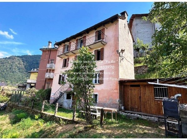 casa indipendente in vendita a Gurro
