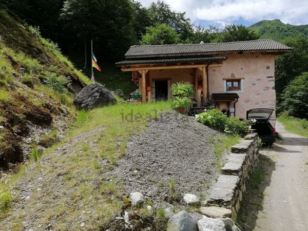 appartamento in vendita a Gurro