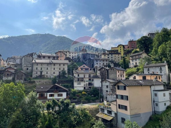 casa semindipendente in vendita a Gurro