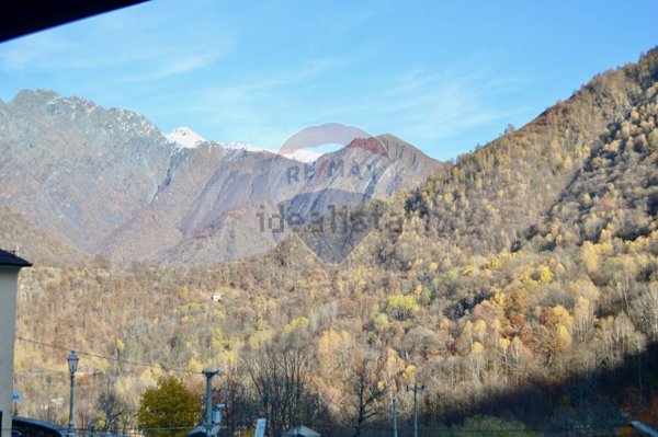 casa indipendente in vendita a Gurro
