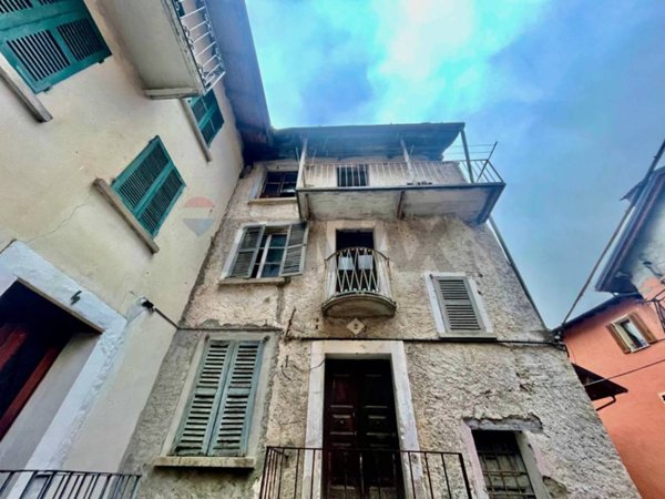 casa indipendente in vendita a Gurro