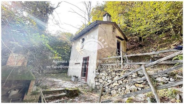 appartamento in vendita ad Intragna