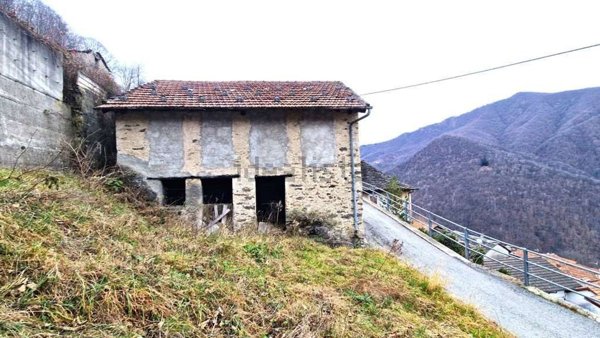 appartamento in vendita a Loreglia