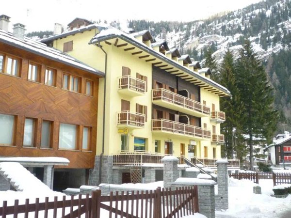appartamento in vendita a Macugnaga in zona Staffa