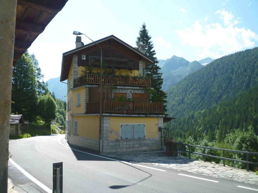 appartamento in vendita a Macugnaga in zona Staffa
