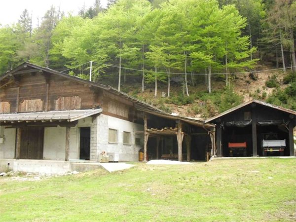 casale in vendita a Macugnaga in zona Staffa