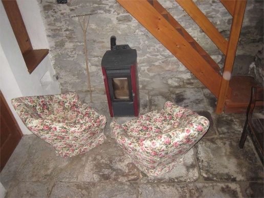 casa indipendente in vendita a Macugnaga in zona Staffa