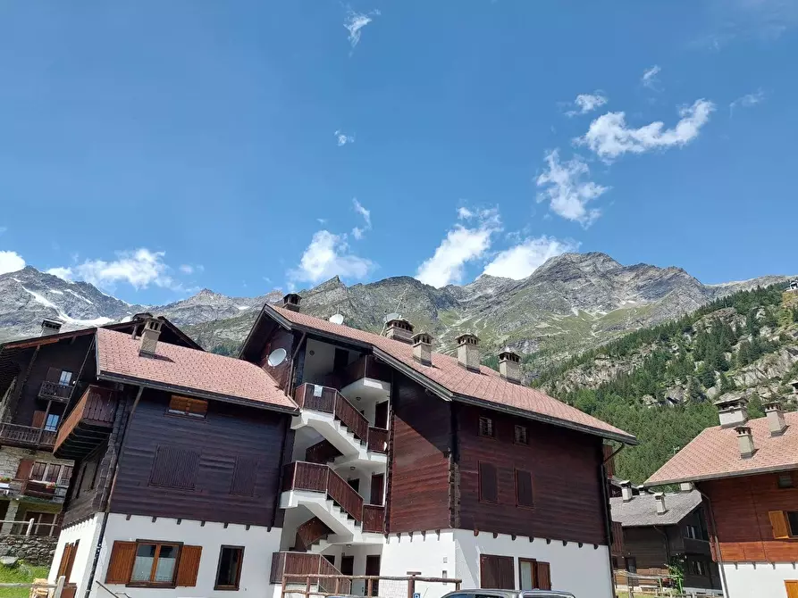 appartamento in vendita a Macugnaga in zona Staffa