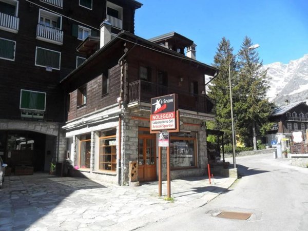 appartamento in vendita a Macugnaga in zona Staffa