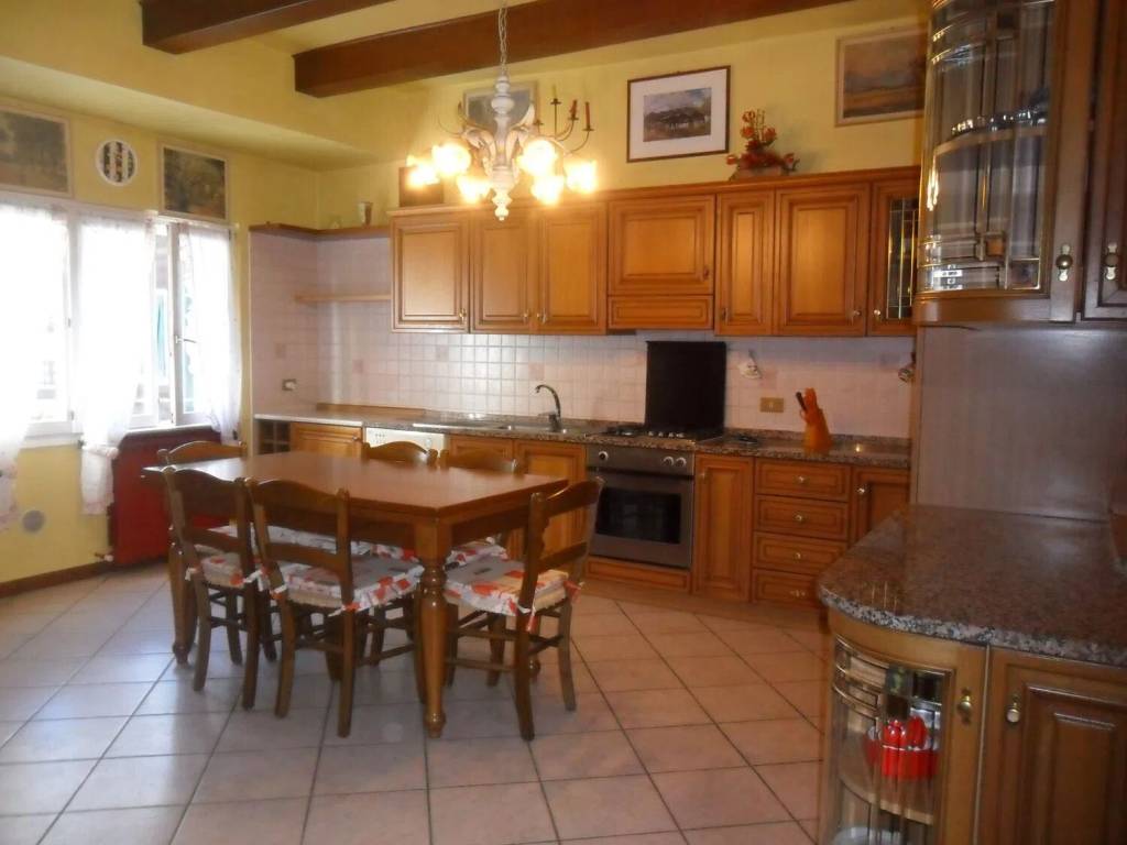 appartamento in vendita a Macugnaga in zona Staffa