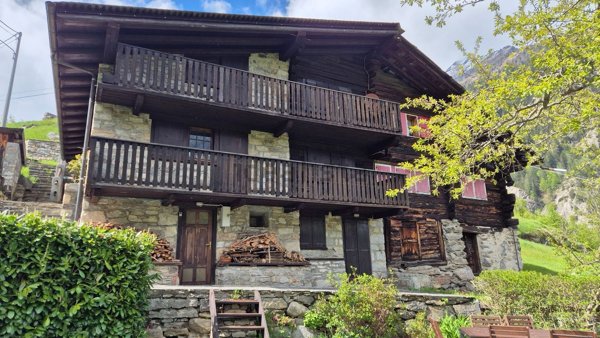 casa indipendente in vendita a Macugnaga in zona Motta