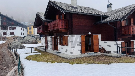 casa indipendente in vendita a Macugnaga in zona Borca