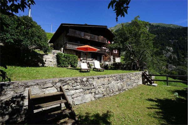 casa indipendente in vendita a Macugnaga in zona Motta