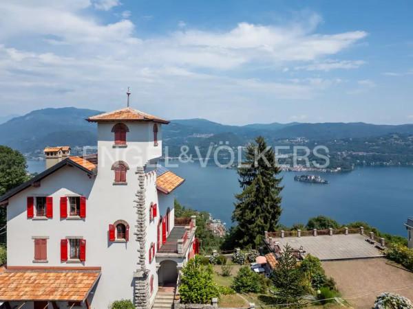 casa indipendente in vendita a Madonna del Sasso in zona Boleto