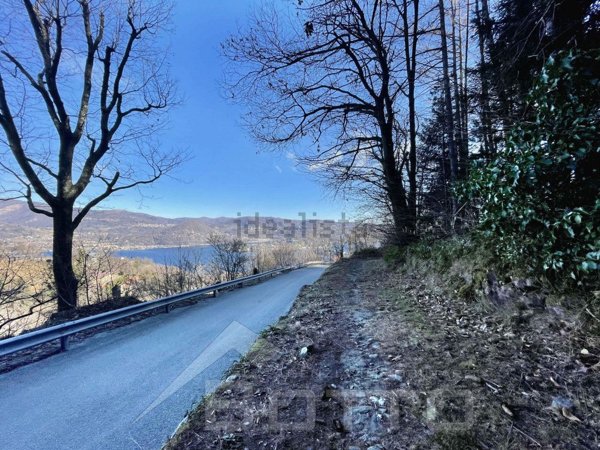 appartamento in vendita a Madonna del Sasso in zona Boleto