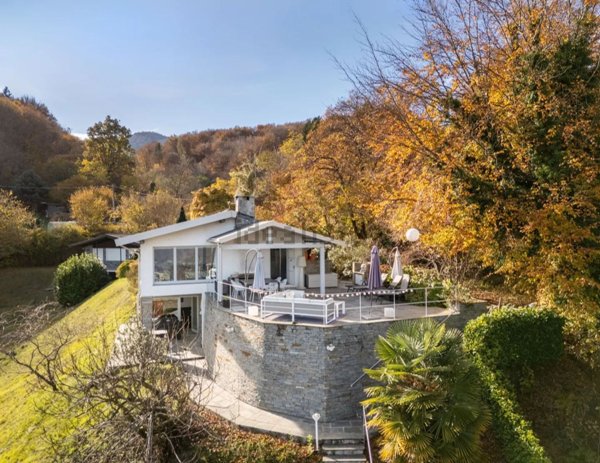 casa indipendente in vendita a Madonna del Sasso