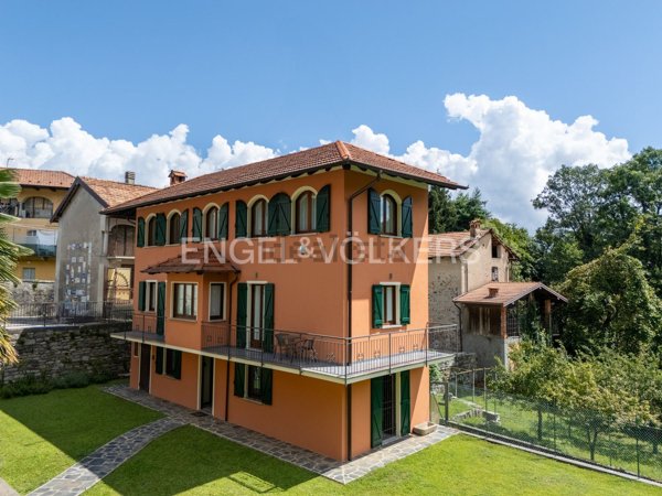 casa indipendente in vendita a Madonna del Sasso in zona Artò