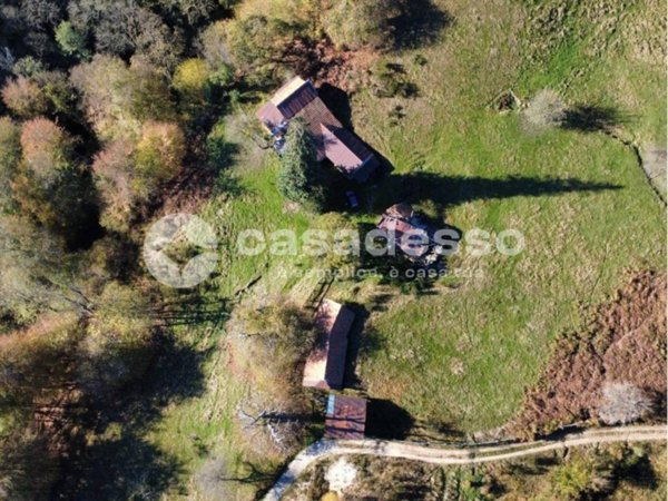 casa indipendente in vendita a Madonna del Sasso in zona Artò