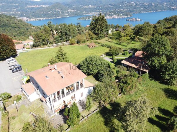 casa indipendente in vendita a Madonna del Sasso