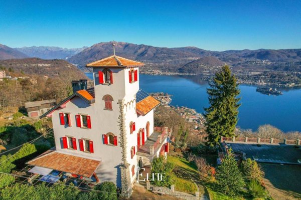 casa indipendente in vendita a Madonna del Sasso in zona Boleto