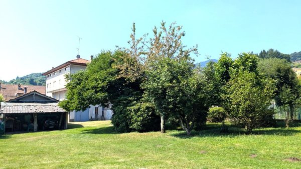 appartamento in vendita a Madonna del Sasso in zona Centonara