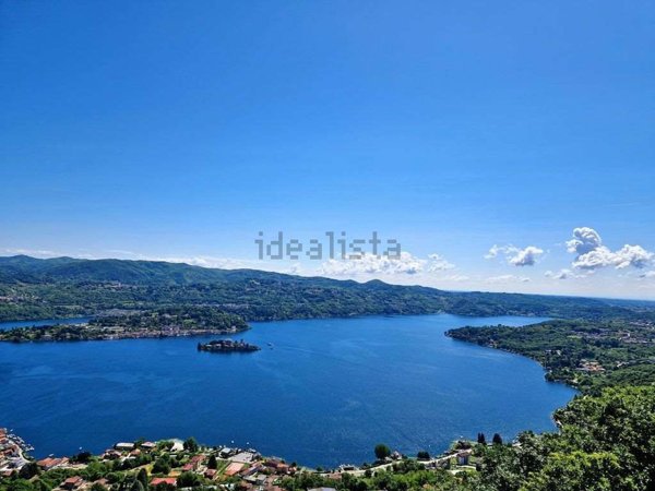 casa indipendente in vendita a Madonna del Sasso in zona Boleto