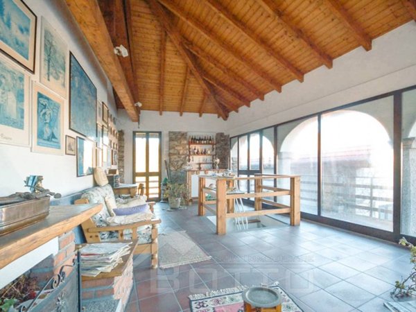 casa indipendente in vendita a Madonna del Sasso in zona Centonara