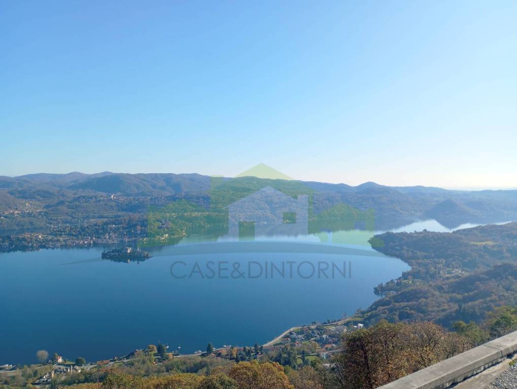 appartamento in vendita a Madonna del Sasso in zona Boleto