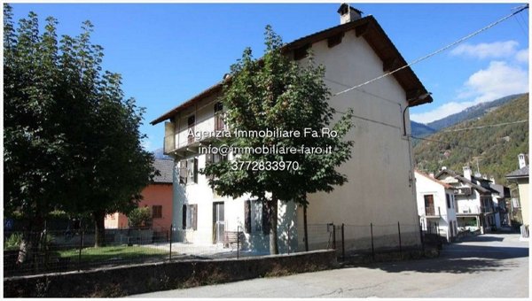 casa indipendente in vendita a Malesco