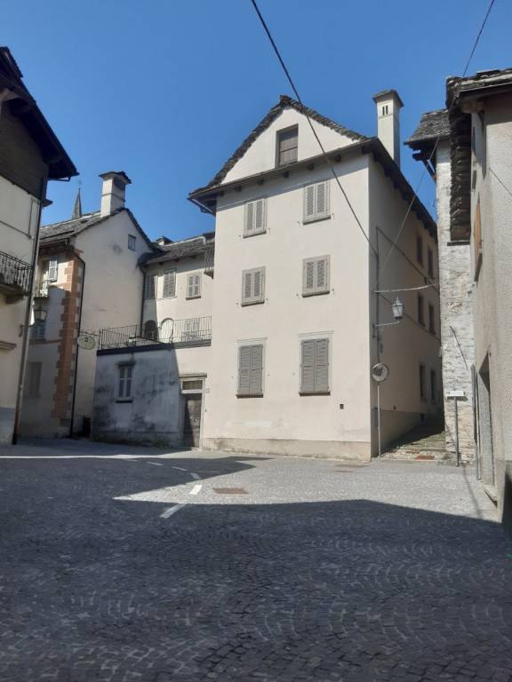 casa indipendente in vendita a Malesco