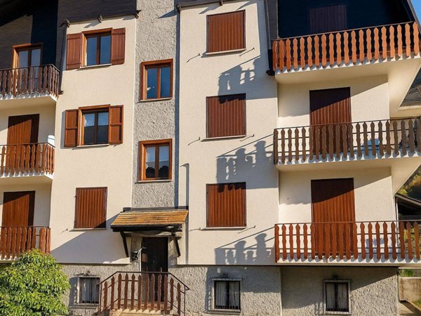 appartamento in vendita a Malesco in zona Zornasco