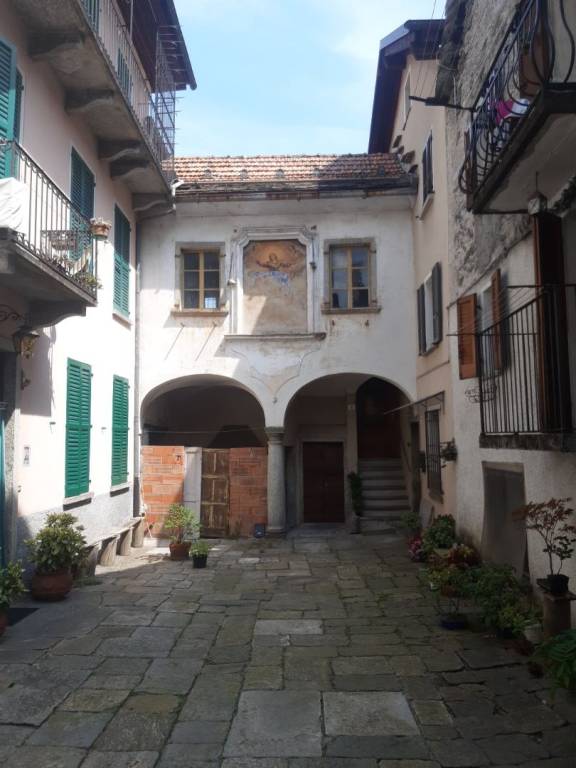casa indipendente in vendita a Malesco in zona Zornasco