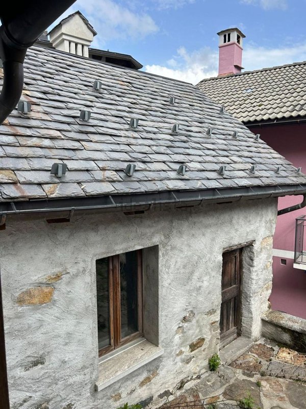 casa indipendente in vendita a Malesco in zona Finero