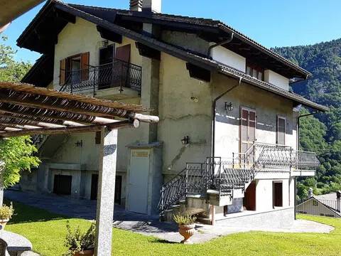 casa indipendente in vendita a Malesco