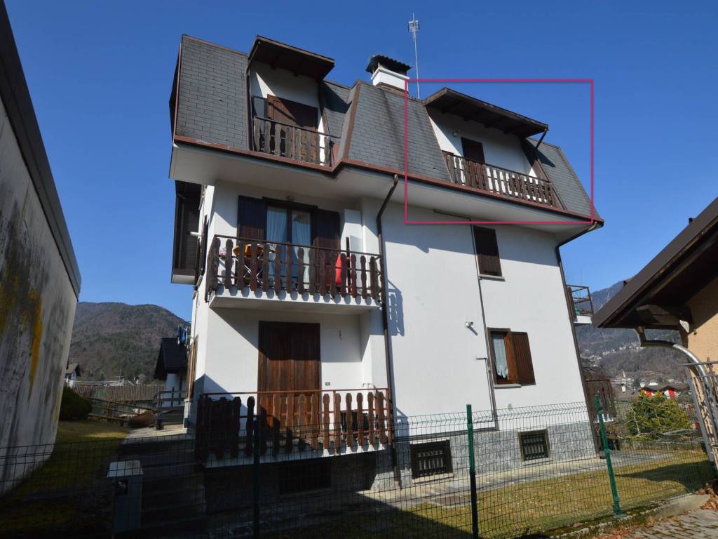 appartamento in vendita a Malesco in zona Zornasco