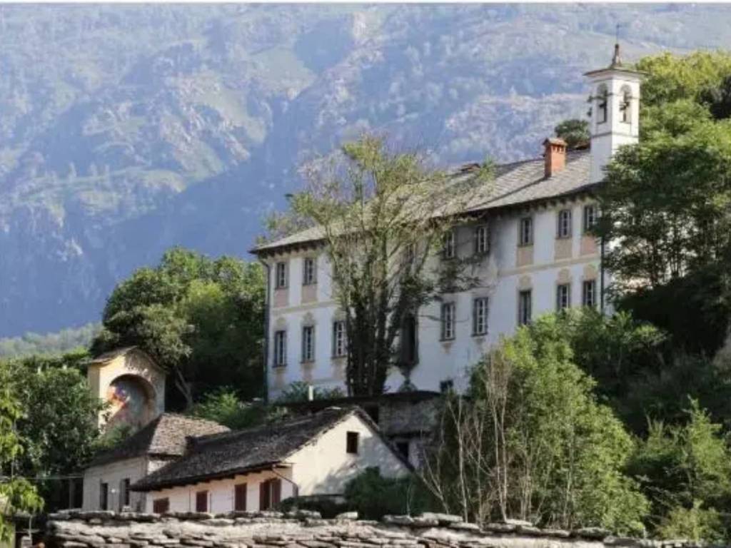 casa indipendente in vendita a Masera in zona Menogno