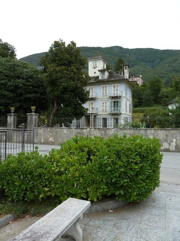 casa indipendente in vendita a Masera